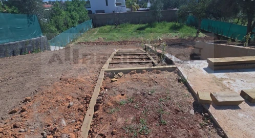 Moradia T5 para Venda em Almancil
