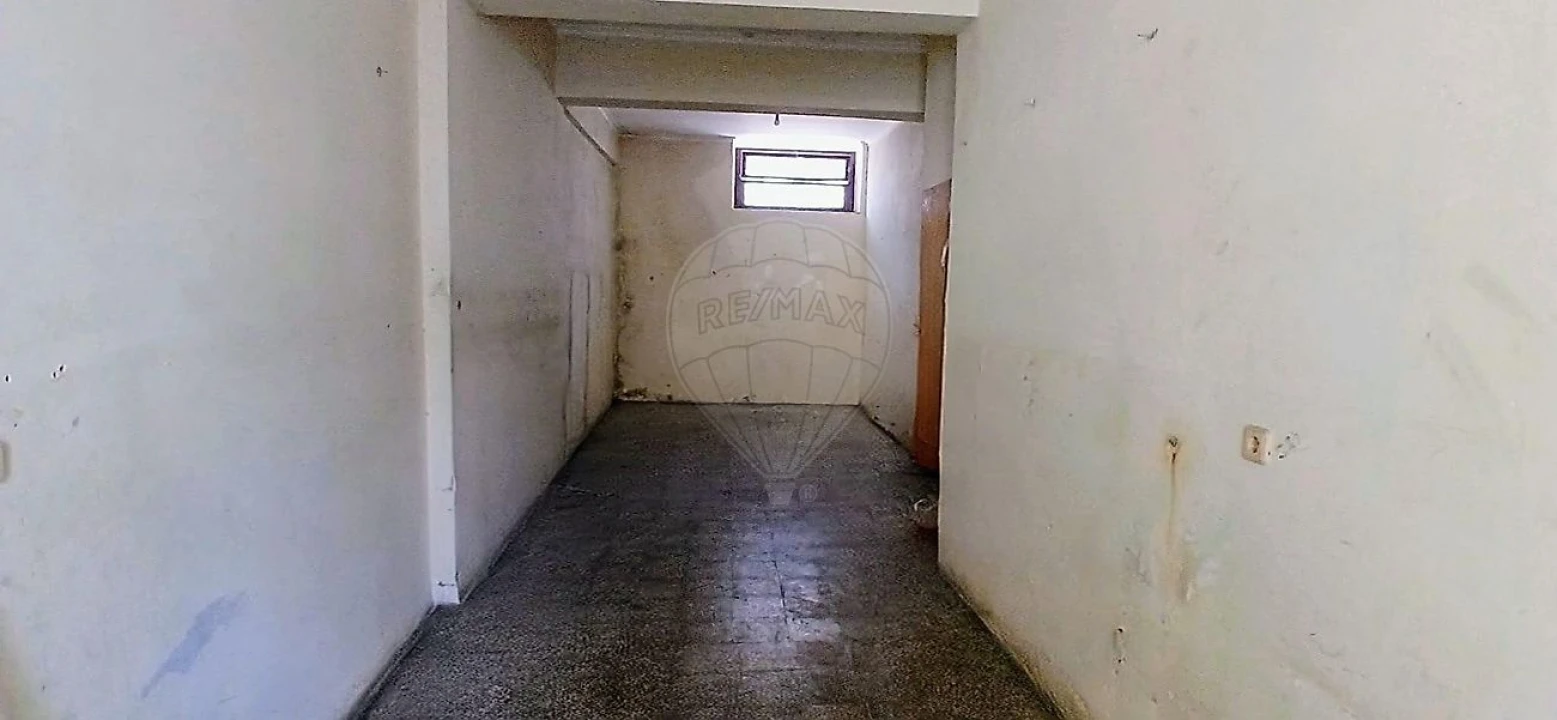 Armazém para Venda em Rio de Mouro Foto 17