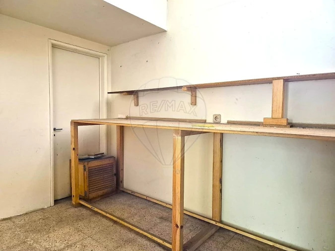 Armazém para Venda em Rio de Mouro Foto 13