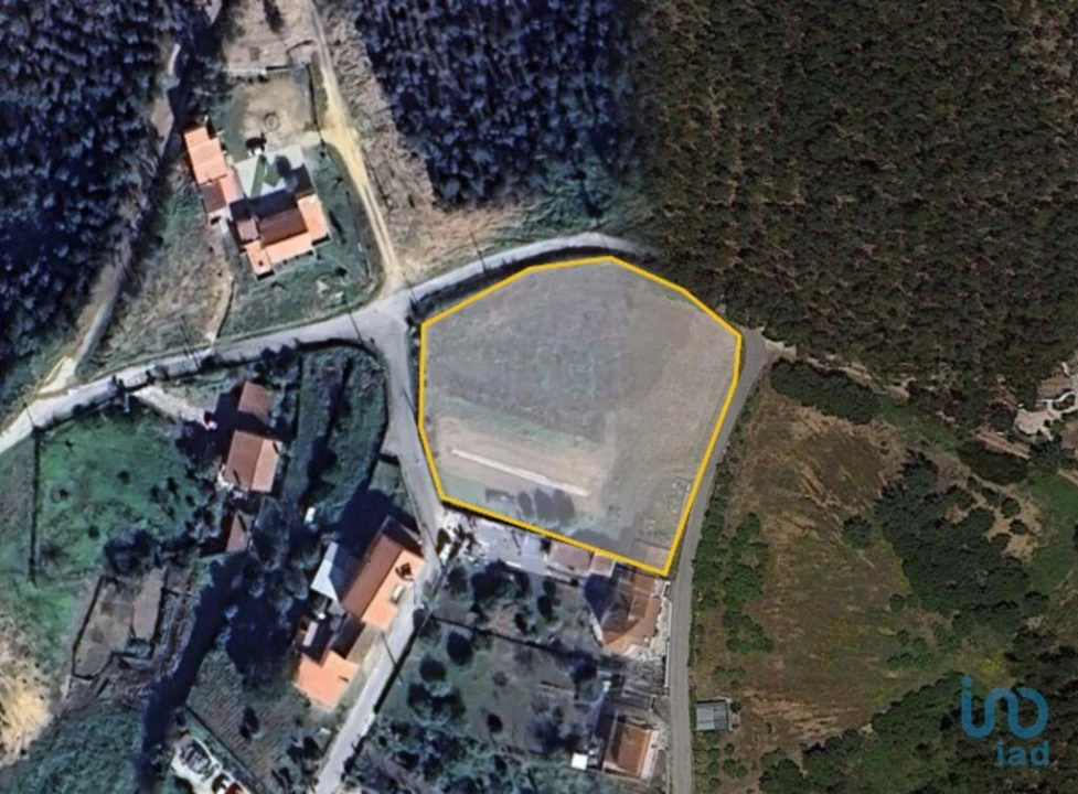Terreno para Venda em Vilar Foto 1