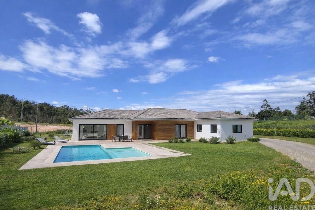 Terreno para Venda em Vilar Foto 22