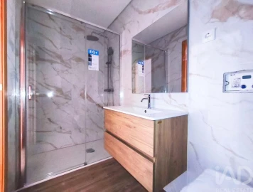 Apartamento T2 para Venda em Darque
