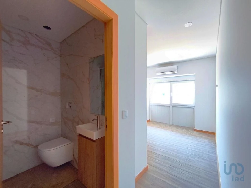 Apartamento T2 para Venda em Darque Foto 11