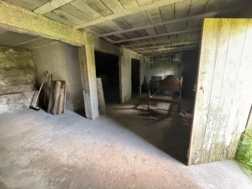 Garagem para Venda em Santo Antonio dos Olivais