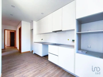 Apartamento T2 para Venda em Darque