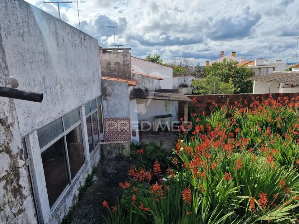 Moradia T2 para Venda em Torrão Foto 19