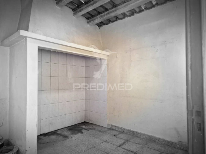 Moradia T2 para Venda em Torrão Foto 12