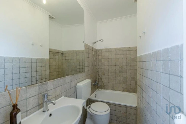 Apartamento T2 para Arrendamento em Estrela Foto 11