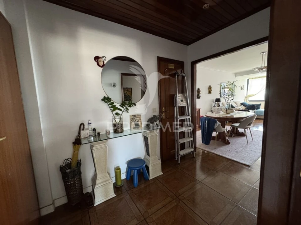 Apartamento T3 para Venda em Ramada e Caneças Foto 7