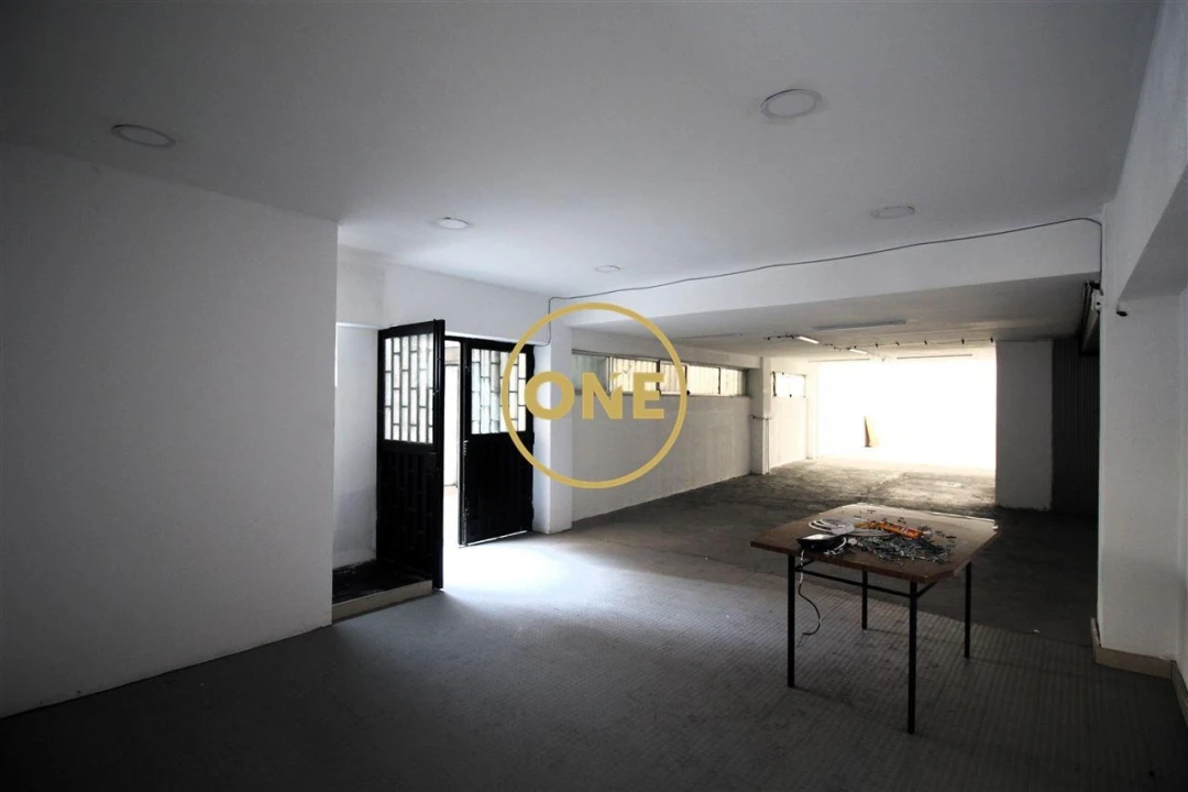 Loja para Venda em Vila Nova de Famalicão e Calendário Foto 4