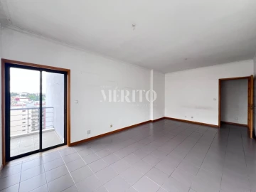 Apartamento T3 para Venda em São Vitor (Braga)