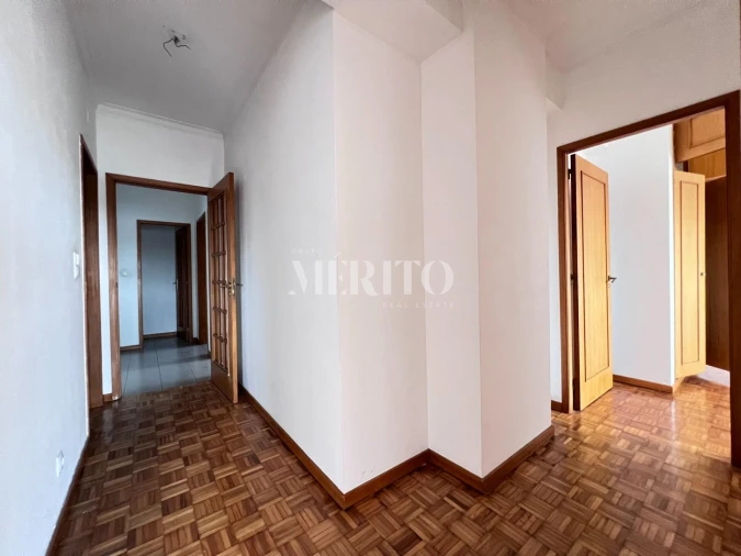 Apartamento T3 para Venda em São Vitor (Braga) Foto 4