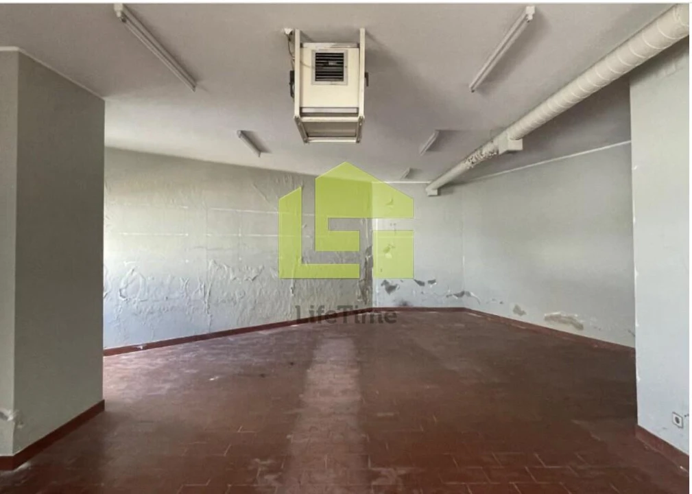 Prédio para Venda em Aguiar da Beira e Coruche Foto 14