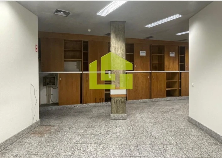 Prédio para Venda em Aguiar da Beira e Coruche Foto 19