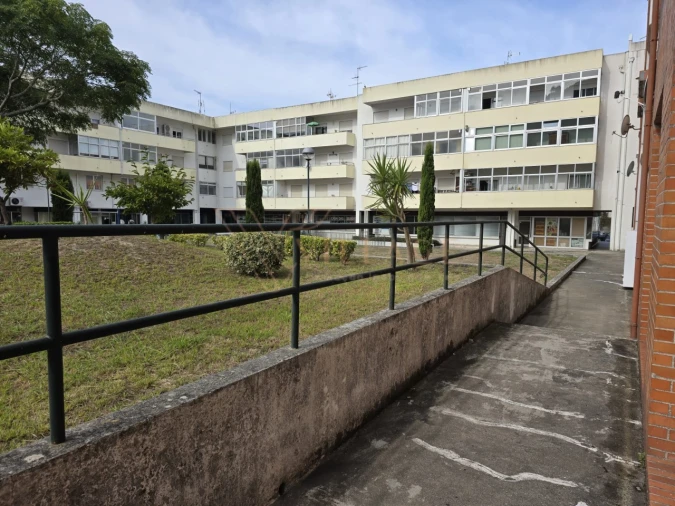 Loja para Venda em Vila Nova de Cerveira e Lovelhe Foto 4