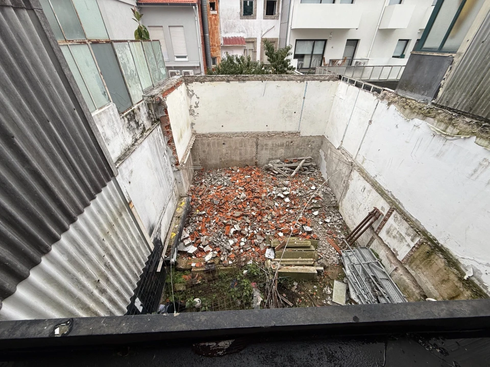 Prédio para Venda em Paranhos Foto 13