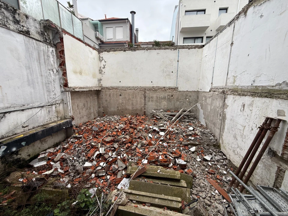 Prédio para Venda em Paranhos Foto 12