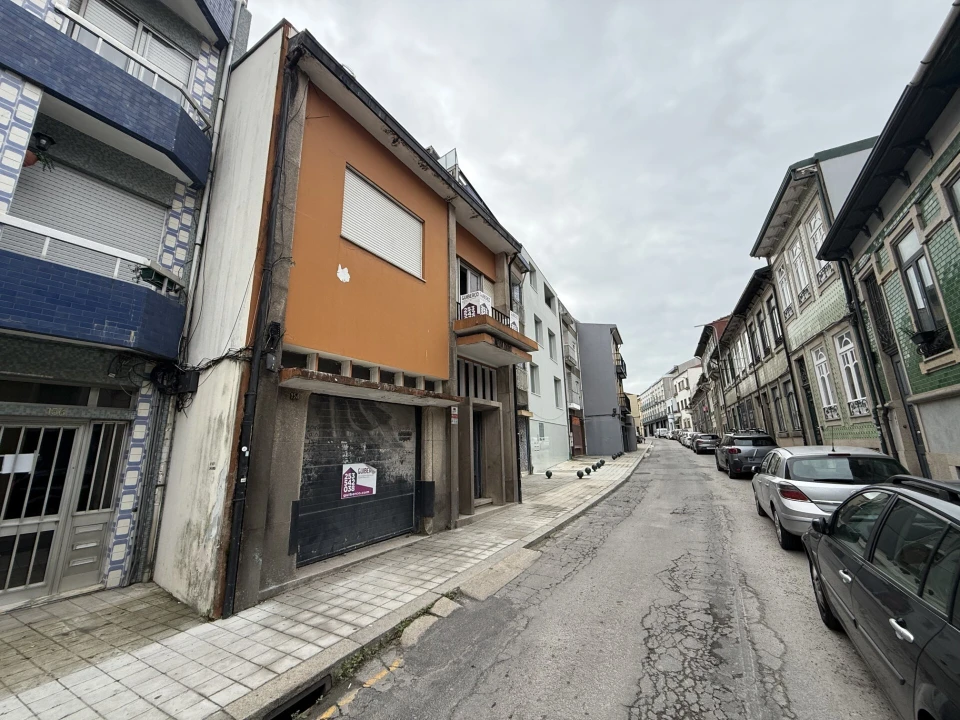Prédio para Venda em Paranhos Foto 17