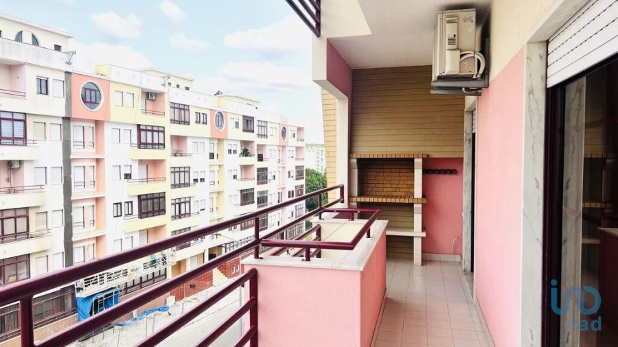 Apartamento T4 para Venda em Setubal (São Sebastião) Foto 3