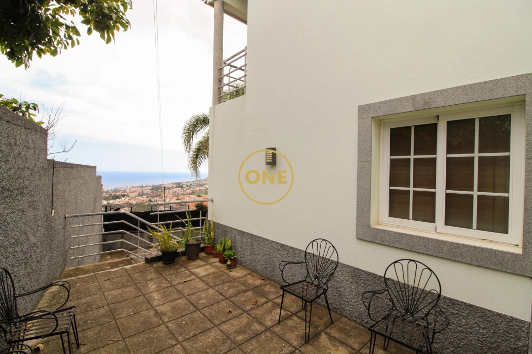 Moradia T2 para Venda em Funchal (São Pedro) Foto 50