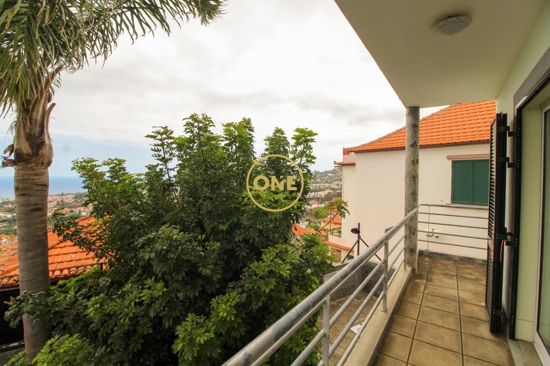 Moradia T2 para Venda em Funchal (São Pedro) Foto 18