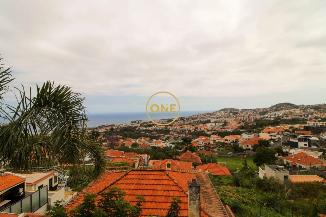 Moradia T2 para Venda em Funchal (São Pedro) Foto 32