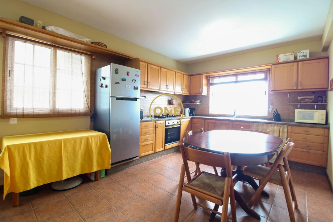 Moradia T2 para Venda em Funchal (São Pedro) Foto 7