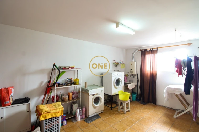 Moradia T2 para Venda em Funchal (São Pedro) Foto 46