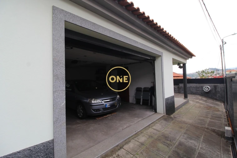 Moradia T2 para Venda em Funchal (São Pedro) Foto 54