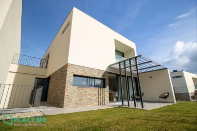 Moradia T3 para Venda em Palmeira