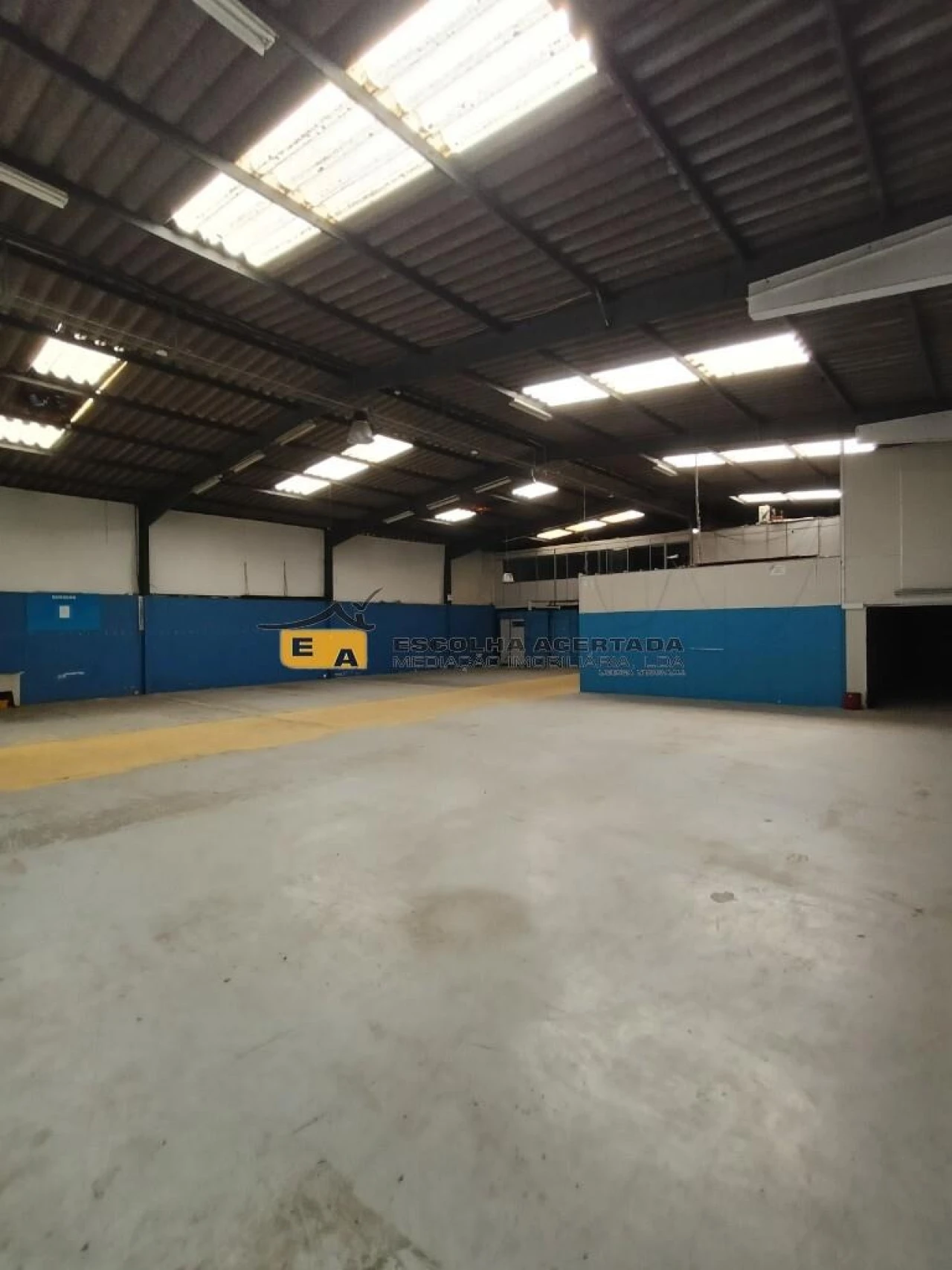 Armazém para Arrendamento em São Mamede de Infesta e Senhora da Hora Foto 2