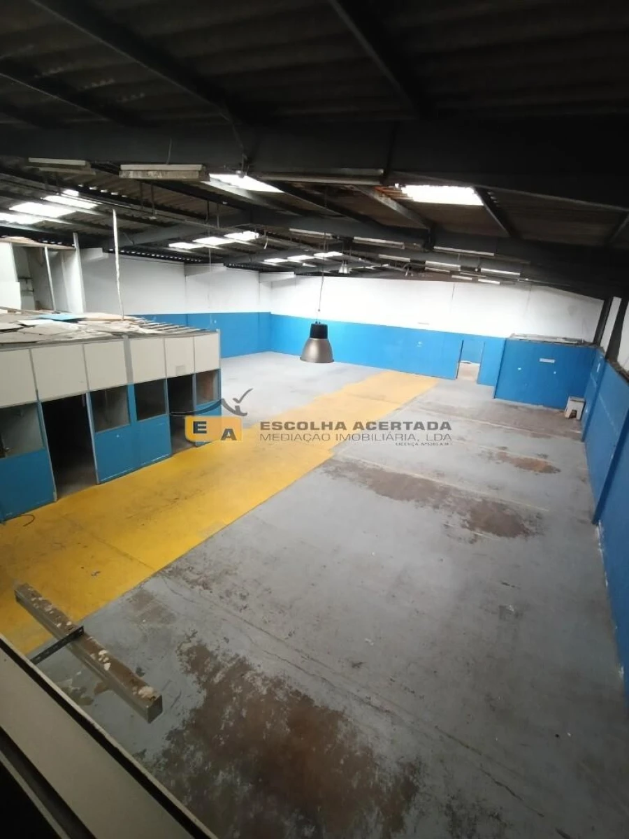 Armazém para Arrendamento em São Mamede de Infesta e Senhora da Hora Foto 4