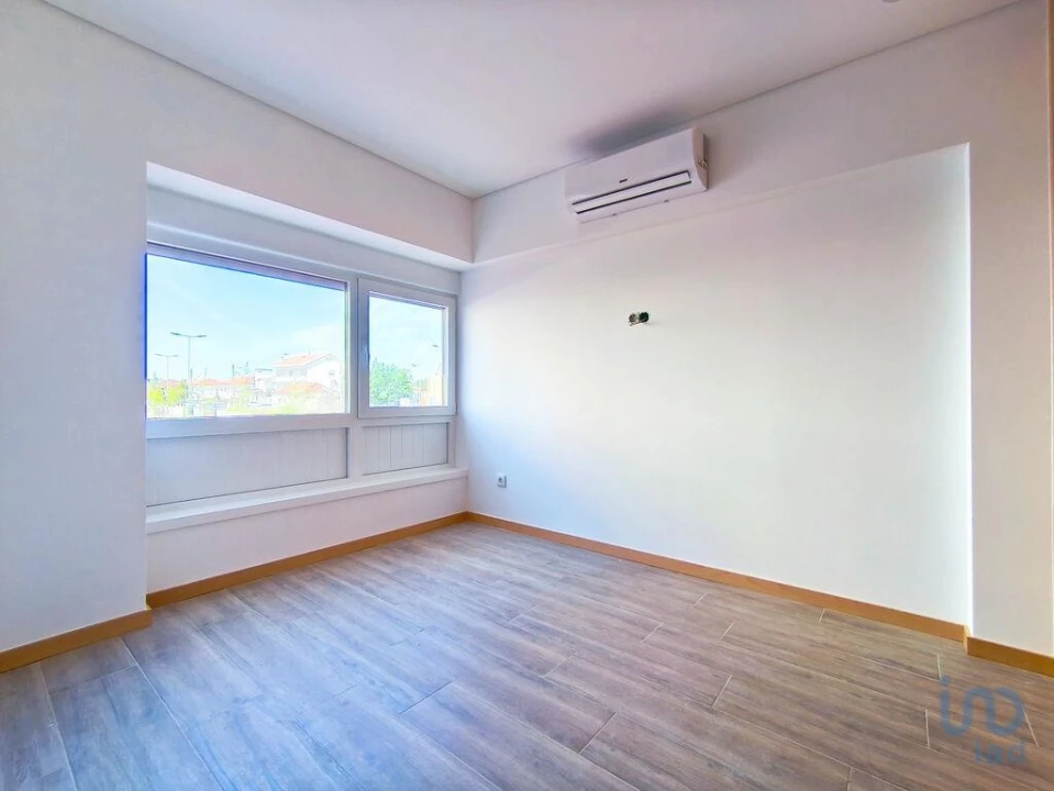 Apartamento T2 para Venda em Darque Foto 7