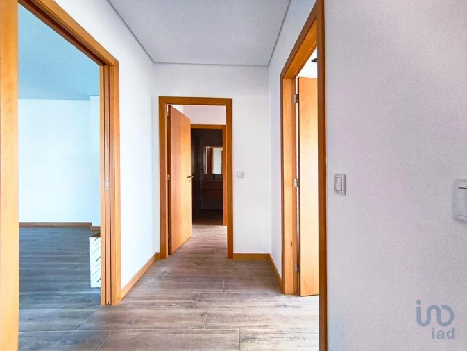 Apartamento T2 para Venda em Darque Foto 6