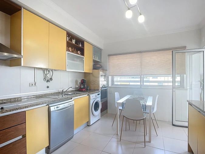 Apartamento T1 para Venda em Armação de Pera Foto 16