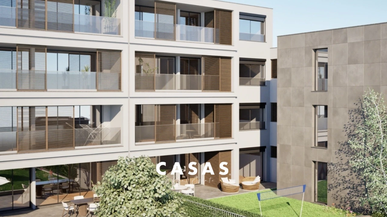 Apartamento T1 para Venda em Estreito de Camara de Lobos Foto 12