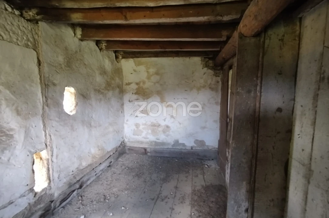 Moradia T2 para Venda em Oliveira do Conde Foto 14