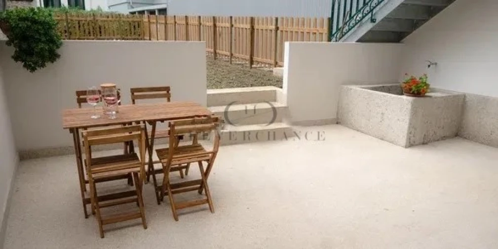 Apartamento para Venda em Cedofeita, Santo Ildefonso, Sé, Miragaia, São Nicolau e Vitória Foto 2