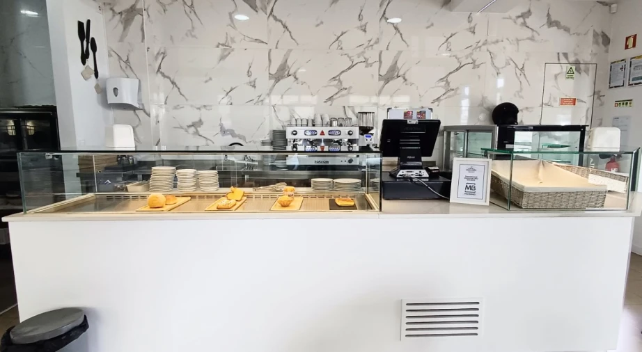 Loja para Venda em Póvoa de Santa Iria e Forte da Casa Foto 4