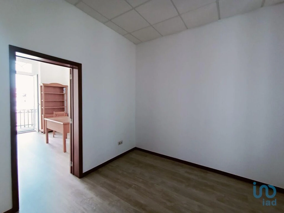 Negócio para Venda em Subportela, Deocriste e Portela Susã Foto 2