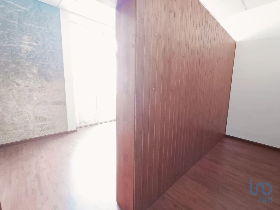 Negócio para Venda em Subportela, Deocriste e Portela Susã Foto 2