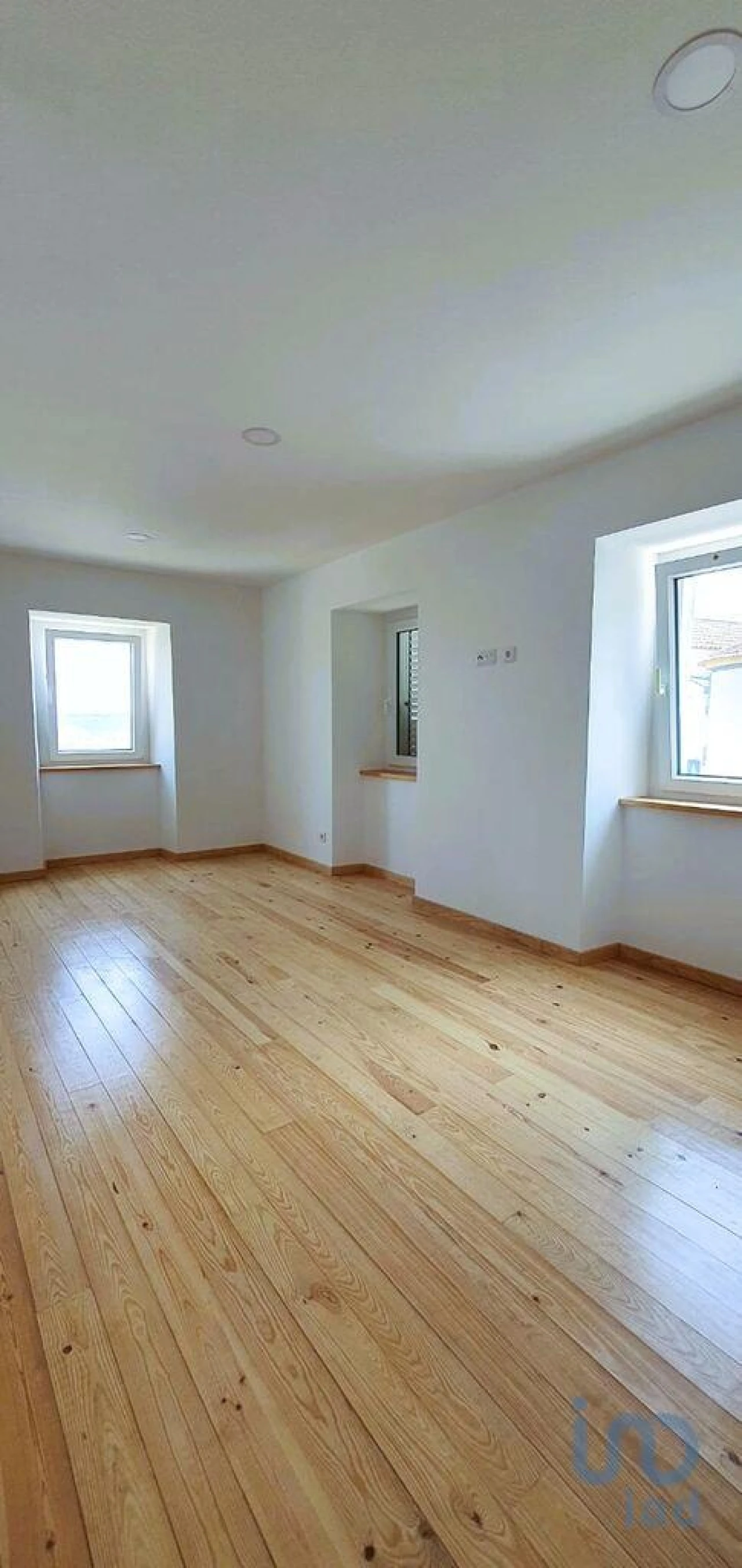 Moradia T3 para Venda em Vila Velha de Rodão Foto 11