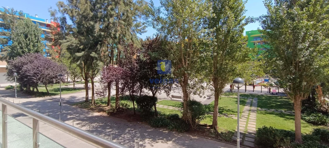 Negócio para Venda em Ramada e Caneças Foto 21