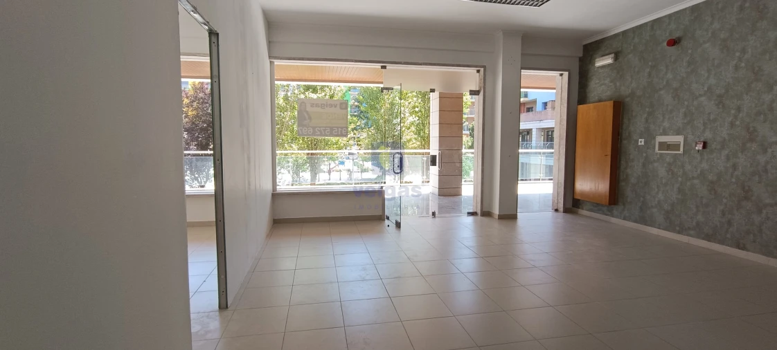 Negócio para Venda em Ramada e Caneças Foto 11