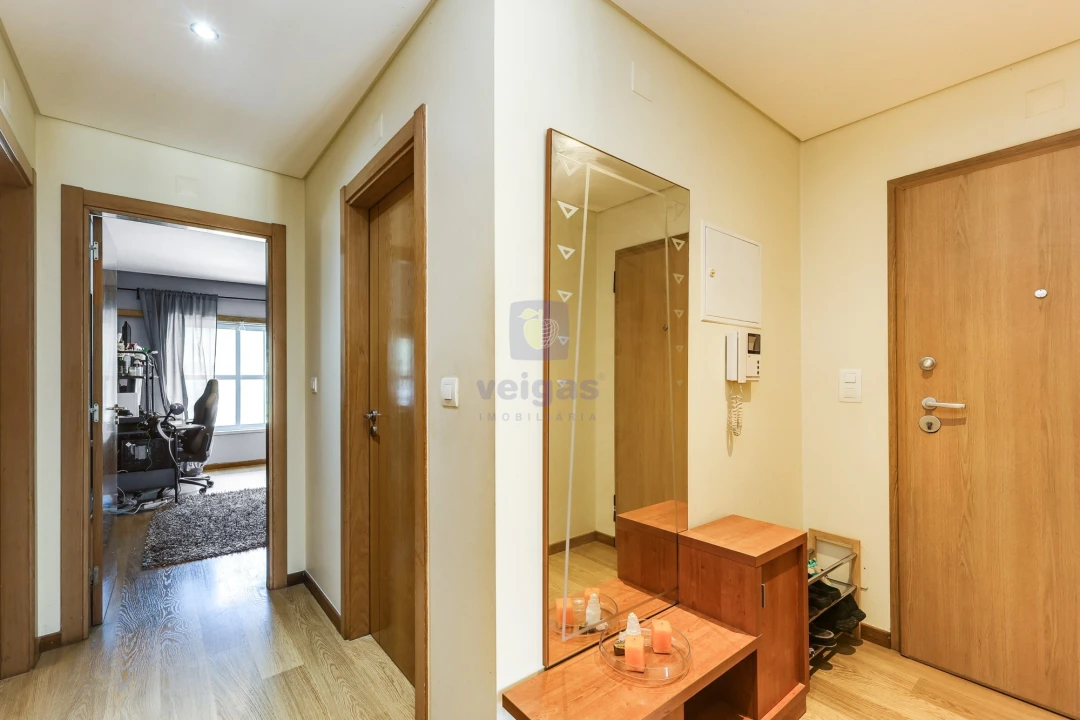 Apartamento T2 para Venda em Casal de Cambra Foto 11