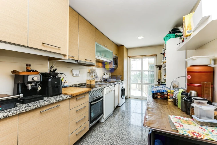 Apartamento T2 para Venda em Casal de Cambra Foto 3