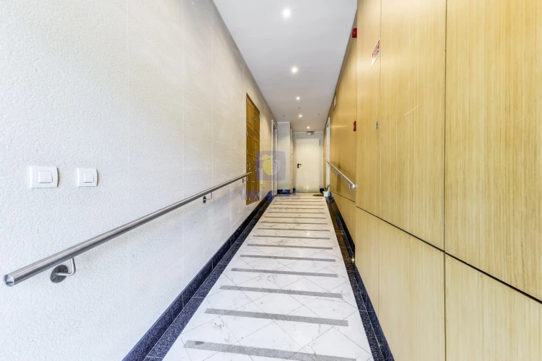 Apartamento T2 para Venda em Casal de Cambra Foto 27