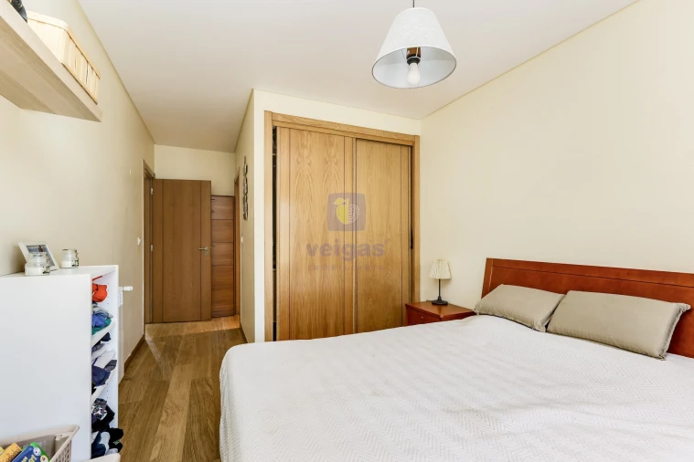 Apartamento T2 para Venda em Casal de Cambra Foto 4