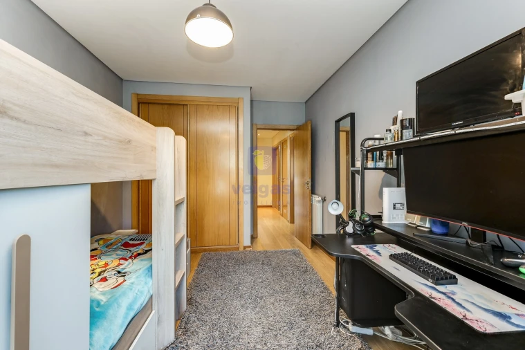 Apartamento T2 para Venda em Casal de Cambra Foto 16