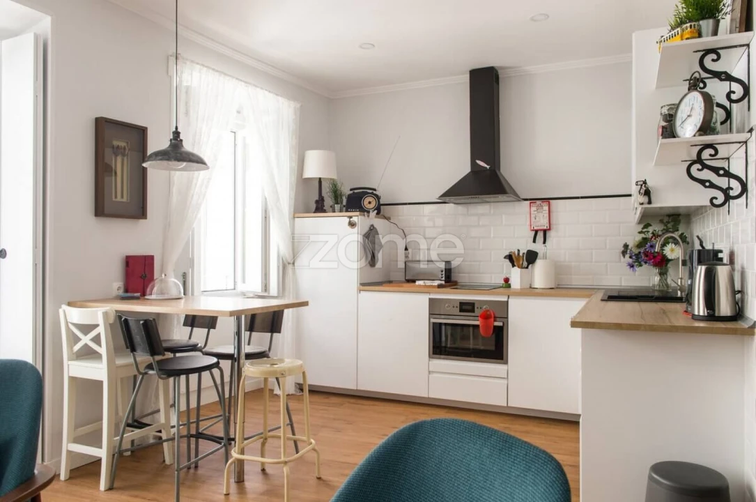 Apartamento T2 para Venda em Misericórdia Foto 2